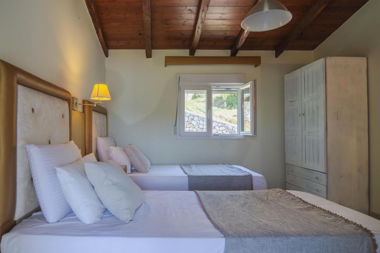 Villa Theodora View Apartments Afroditi 아기오스 게오르기오스 파곤 외부 사진