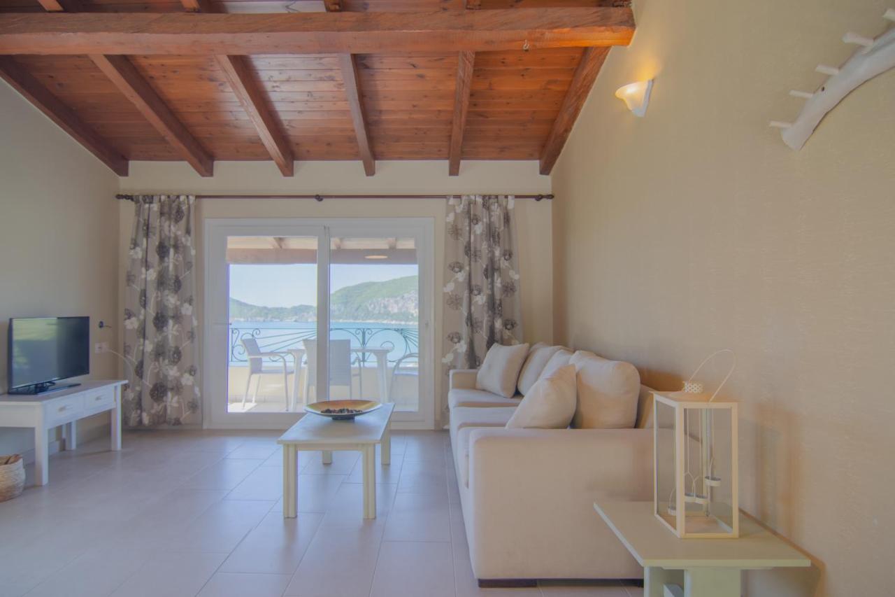 Villa Theodora View Apartments Afroditi 아기오스 게오르기오스 파곤 외부 사진